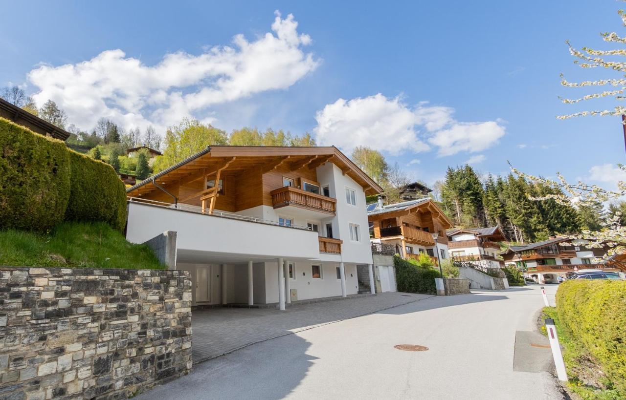 Haus Almkreek Lägenhet Kaprun Exteriör bild