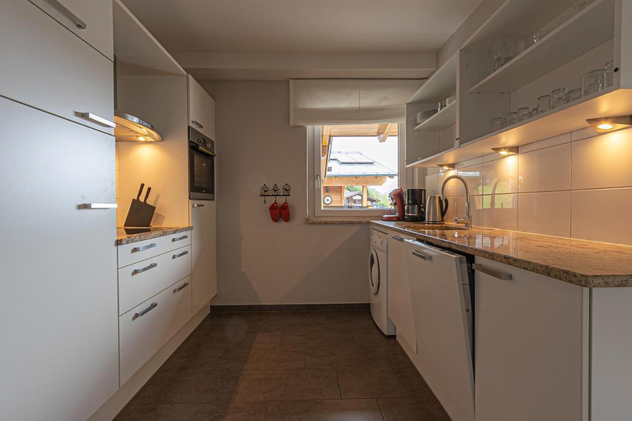 Haus Almkreek Lägenhet Kaprun Exteriör bild