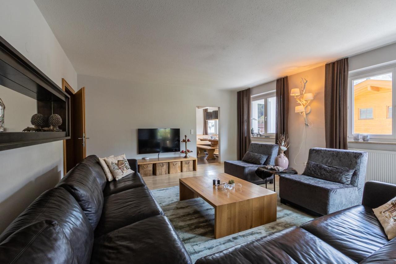 Haus Almkreek Lägenhet Kaprun Exteriör bild